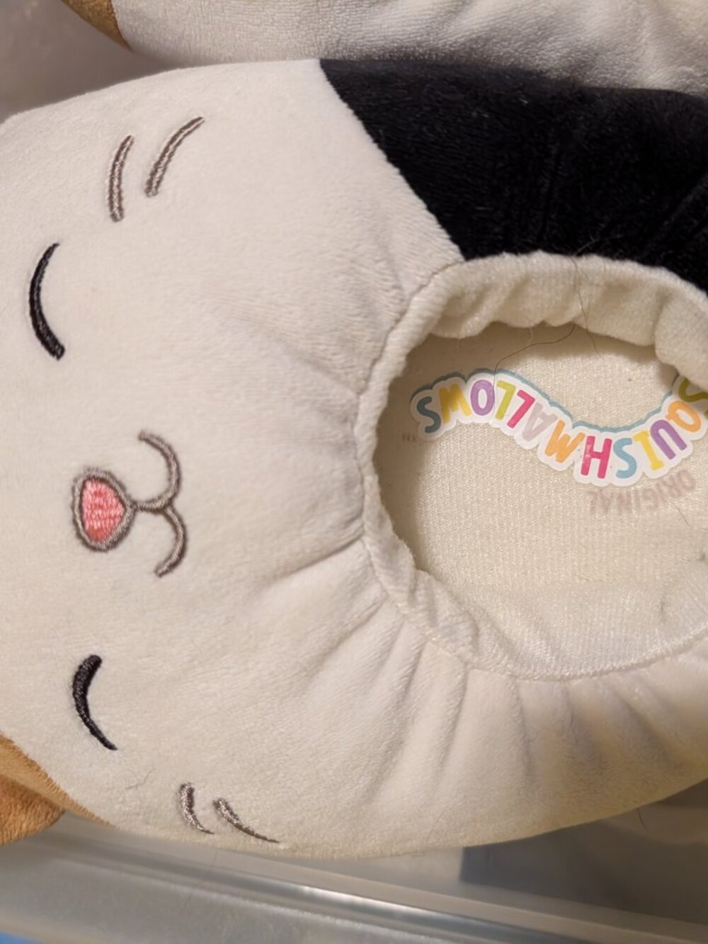 Squishmallow Cam the Cat Slippers Kids Medium (2-3) - Picture 8 of 8